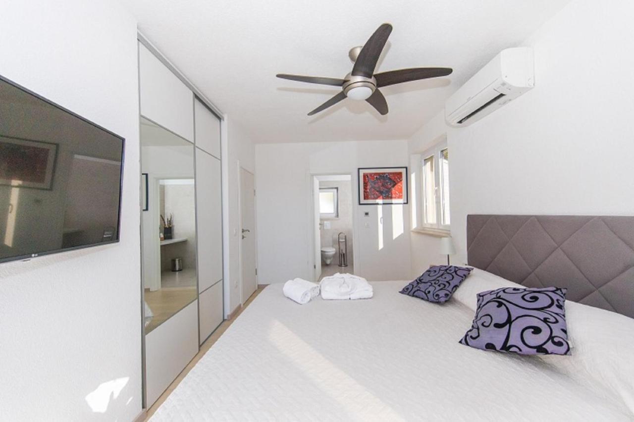 Apartments Kralj 2 챠브타트 외부 사진