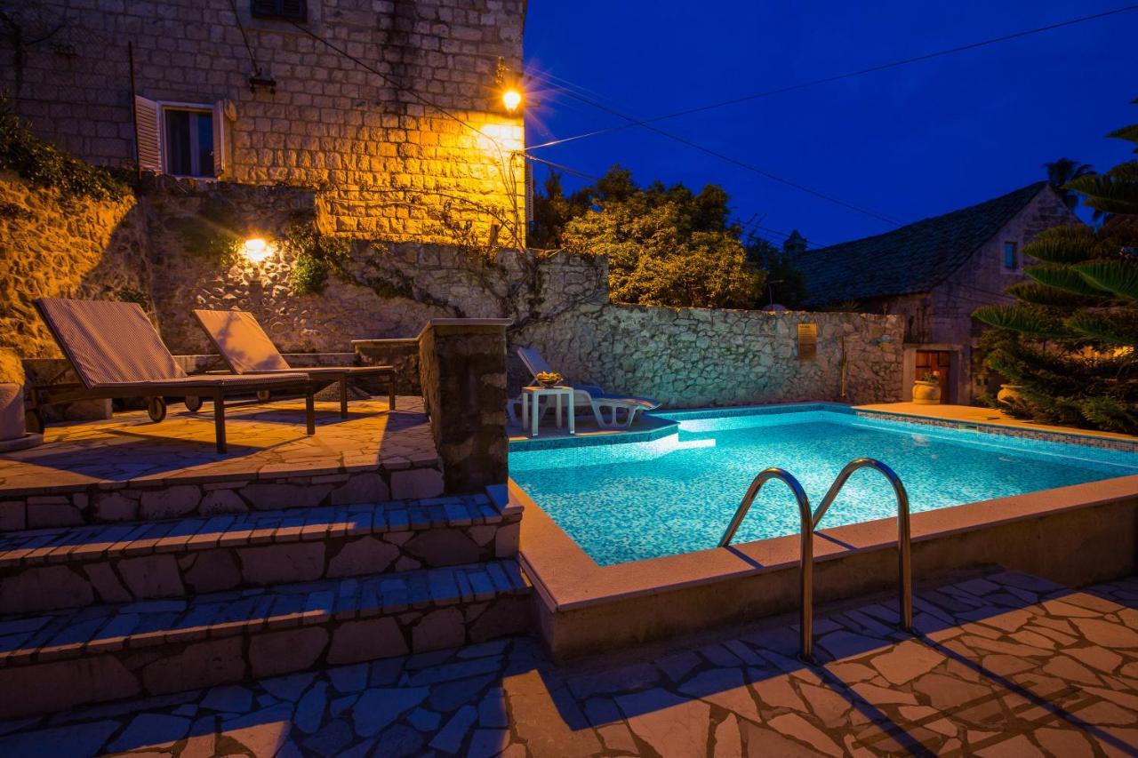 Apartments Kralj 2 챠브타트 외부 사진