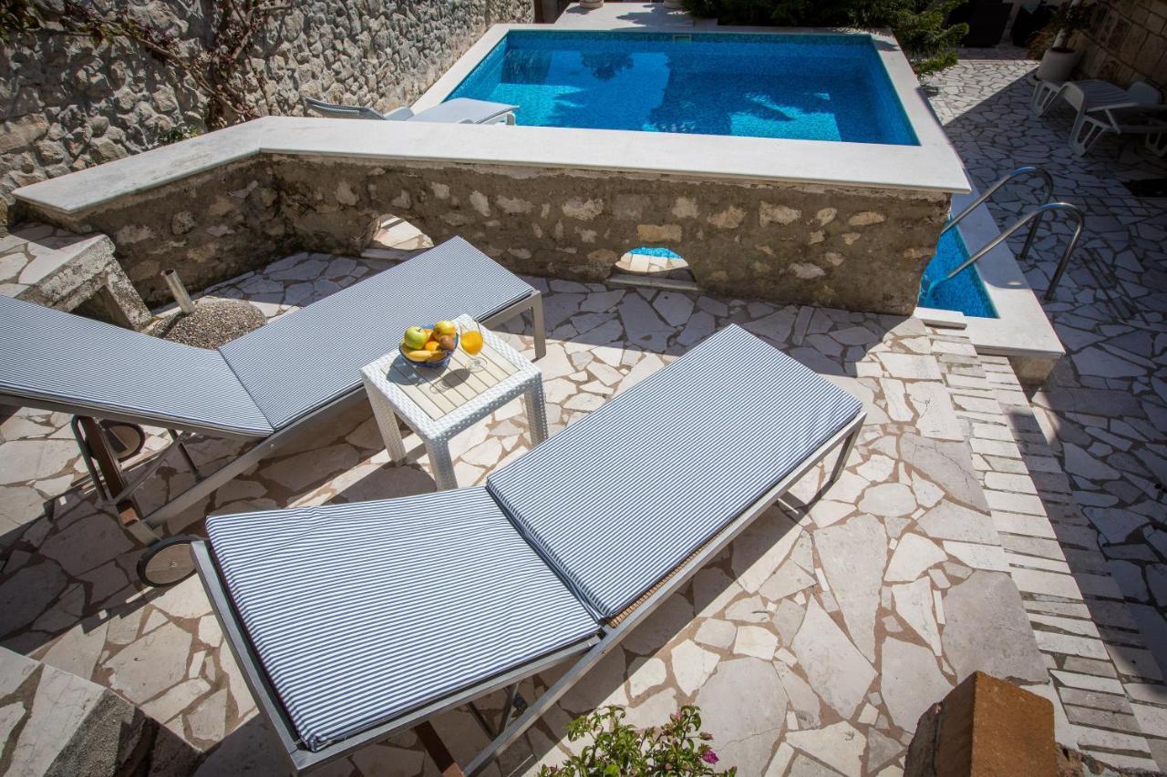 Apartments Kralj 2 챠브타트 외부 사진