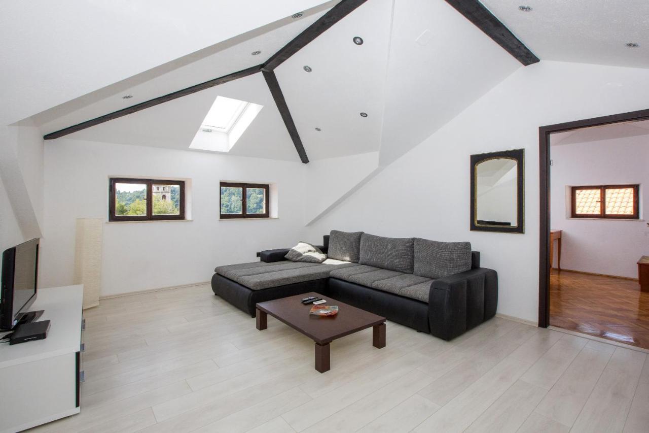 Apartments Kralj 2 챠브타트 외부 사진